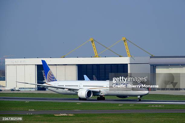 Boeing 787-10 Dreamliner from United Airlines accelerates to take off on March 21 in Brussels-Zaventem Airport, Belgium.