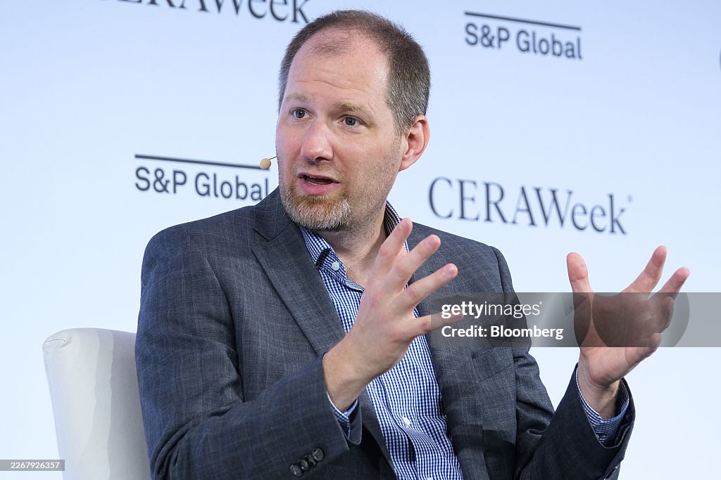 Wfbe Bob Mumgaard, co-founder and chief executive officer of Commonwealth ...