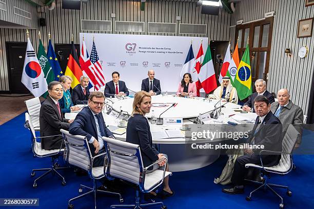 March 2026, France, Vaux-De-Cernay: Johann Wadephul , Foreign Minister, takes part in the working session at the G7 Foreign Ministers' Meeting in...