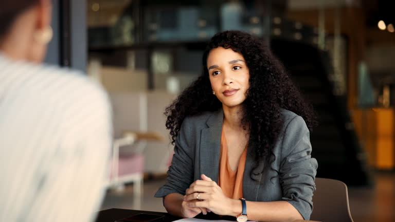 https://media.gettyimages.com/id/2268110526/video/businesswoman-talking-and-reviewing-a-resume-during-a-job-interview.jpg?b=1&s=640x640&k=20&c=hPFSlCawfHAVKp9zn_rh_32-jrHXjUHfJq2pf3636Eo=