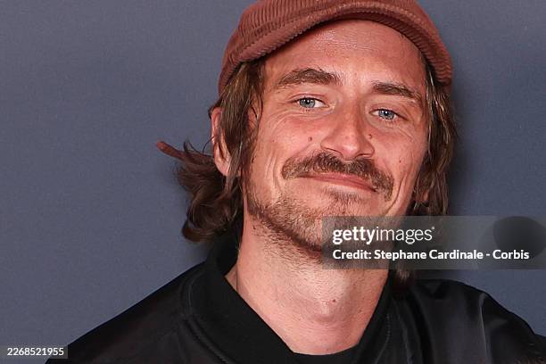 Julien Hollande a.k.a. Julien Royal attend the "Bagarre" Premiere on March 26, 2026 in Paris, France.