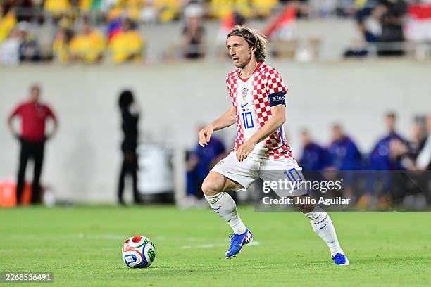 Luka Modric of Croatia controls the ball during the international friendly match between Colombia and Croatia at Camping World Stadium on March 26,...