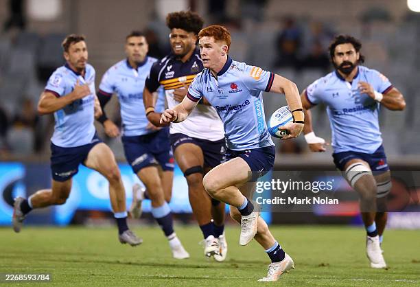 Sid Harvey of the Waratahs in action during the round seven Super Rugby match between ACT Brumbies and NSW Waratahs at GIO Stadium, on March 27 in...