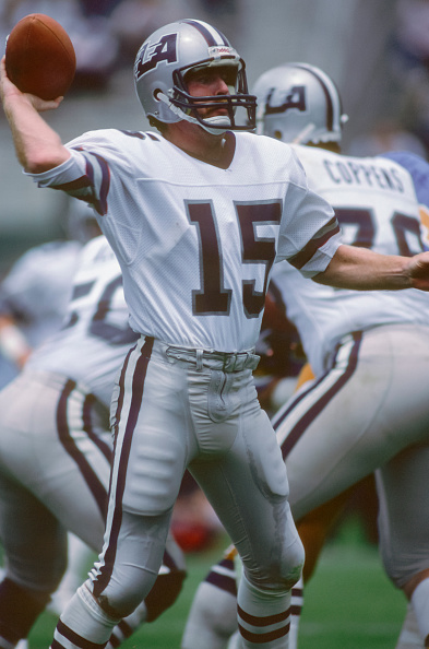Mike Rae Nfl Quarterback Mike Rae of the Los Angeles Express throws a pass during ...