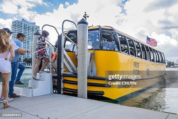 miami water taxi - water taxi stock pictures, royalty-free photos & images