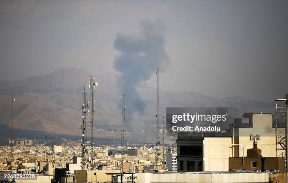 US and Israeli attack in Tehran US and Israeli attack in Tehran
