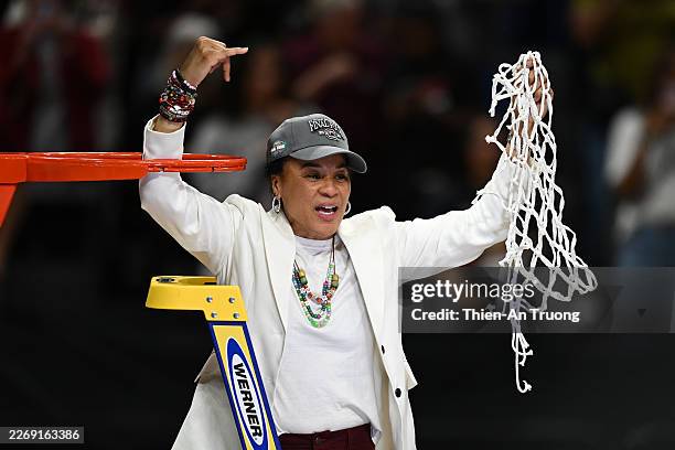 Head coach Dawn Staley of the South Carolina Gamecocks celebrates after defeating the TCU Horned Frogs 78-52 in the Elite Eight of the 2026 NCAA...