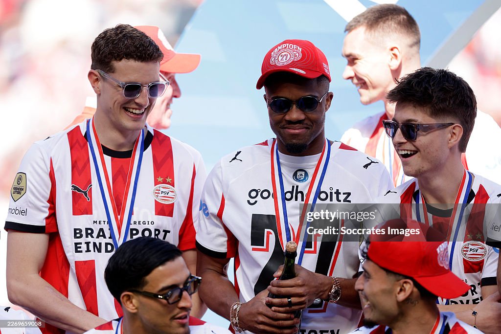 Hisec Psv Guus Til of PSV, Myron Boadu of PSV, Esmir Bajraktarevic of PSV... News ...