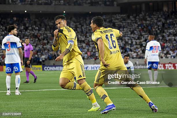 Leandro Paredes of CA Boca Juniors celebrates after scoring the first goal of his team during a Copa CONMEBOL Libertadores match between U Catolica...