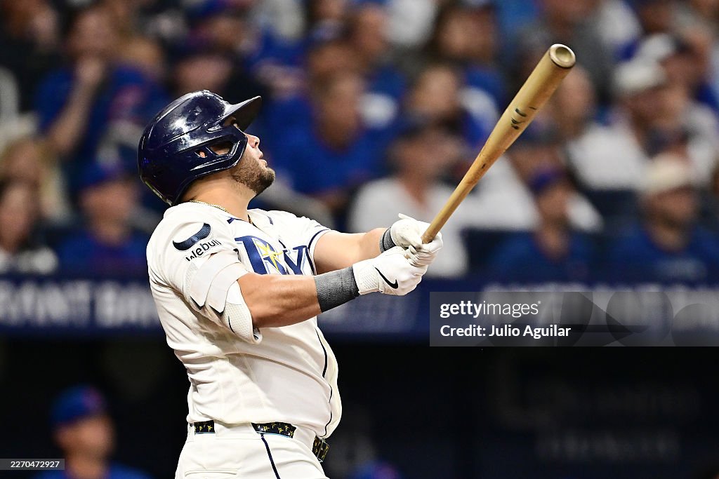Chicago Rays Jonathan Aranda of the Tampa Bay Rays hits a sacrifice fly in the ...