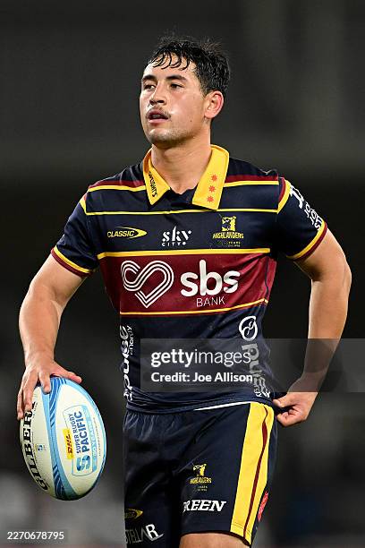 Nic Rouse Rugby 77 Photos & High Res Pictures - Getty Images