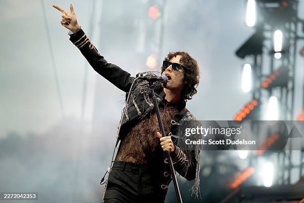 Somb R 1,992 Sombr Photos & High Res Pictures - Getty Images