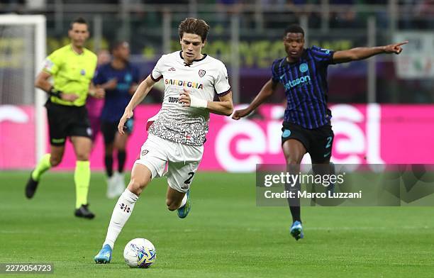 Marco Palestra of Cagliari Calcio in action during the Serie A match between FC Internazionale and Cagliari Calcio at Giuseppe Meazza Stadium on...