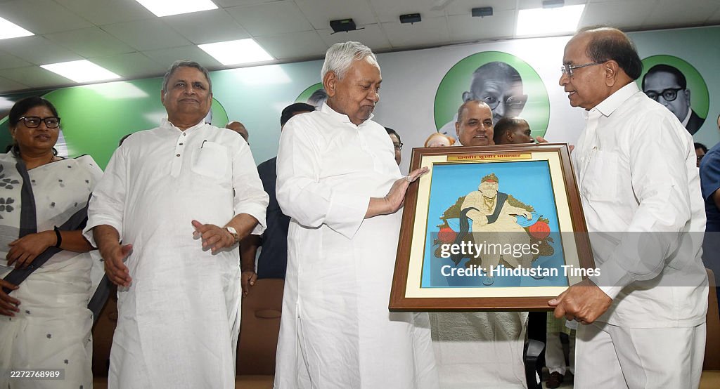 Patna: JDU National President Nitish Kumar Attends Danveer Bhamashah Jayanti Samaroh At JDU office
