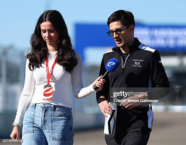 Alexa Rendell Racing 23 Photos & High Res Pictures - Getty Images