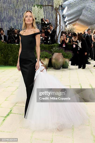 Olivia Wilde attends the 2026 Met Gala celebrating "Costume Art" at the Metropolitan Museum of Art on May 04, 2026 in New York City.