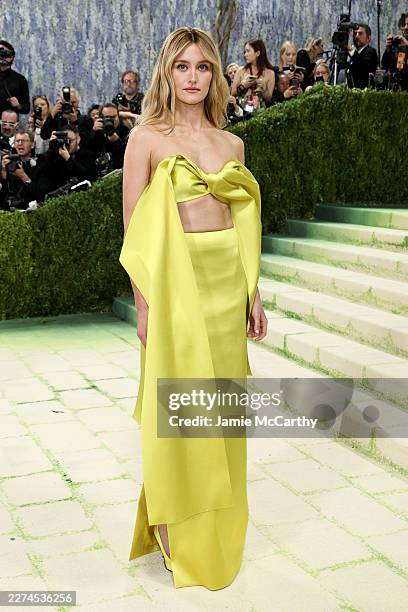 Sarah Pidgeon attends the 2026 Met Gala celebrating "Costume Art" at the Metropolitan Museum of Art on May 04, 2026 in New York City.