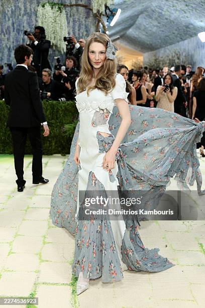 Hunter Schafer attends the 2026 Met Gala celebrating "Costume Art" at the Metropolitan Museum of Art on May 04, 2026 in New York City.