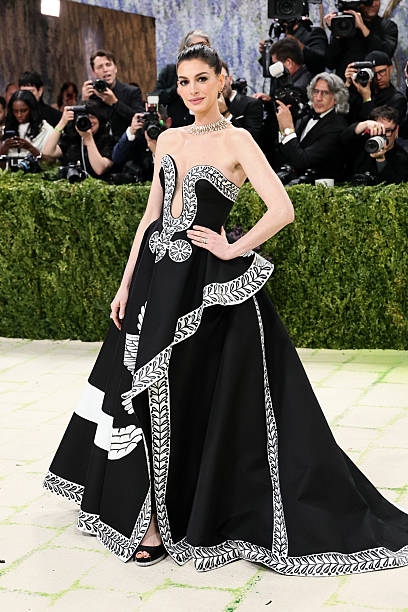 Anne Hathaway attends the 2026 Met Gala celebrating "Costume Art" at the Metropolitan Museum of Art on May 04, 2026 in New York City.