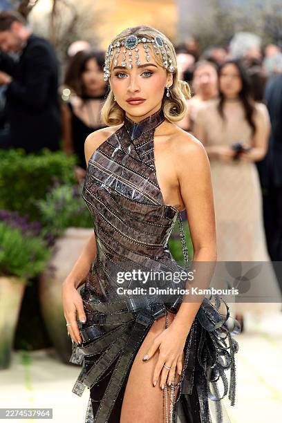 Sabrina Carpenter attends the 2026 Met Gala celebrating "Costume Art" at the Metropolitan Museum of Art on May 04, 2026 in New York City.