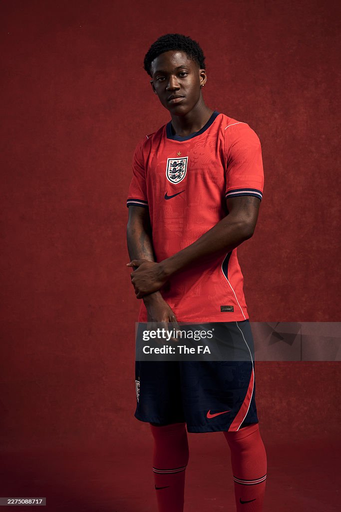 Mainoo Kit Kobbie Mainoo poses during the England Men's 2026 Kit Launch at St ...
