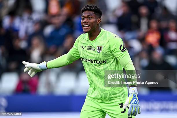 Zion Suzuki of Parma gestures during the Serie A match between Parma Calcio 1913 and AS Roma at Stadio Ennio Tardini on May 10, 2026 in Parma, Italy.