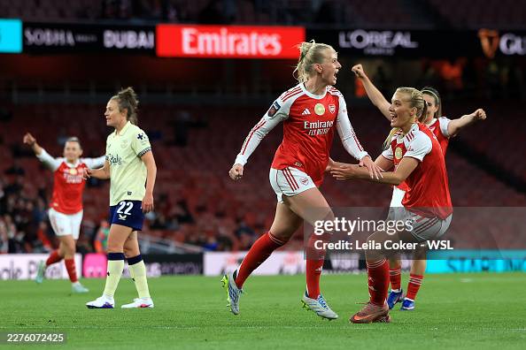 Arsenal v Everton - Barclays Women's Super League Arsenal v Everton - Barclays Women's Super League