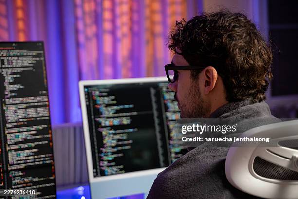 professional software development and coding - sql server stock pictures, royalty-free photos & images