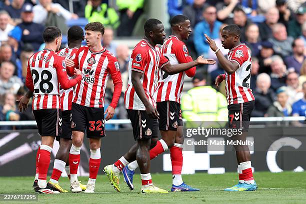 Brian Brobbey of Sunderland celebrates scoring his team's first goal with teammates during the Premier League match between Everton and Sunderland at...