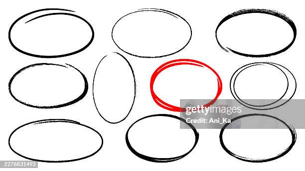 ilustrações de stock, clip art, desenhos animados e ícones de set of hand drawn circles and ovals - desenho a lápis de cera