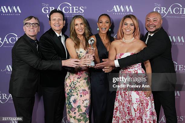 Mitch Gabourie, Andrea Gabourie, Eva LaRue, Kaya Callahan and guests attend the Alliance for Women in Media Foundation's 51st Annual Gracie Awards at...