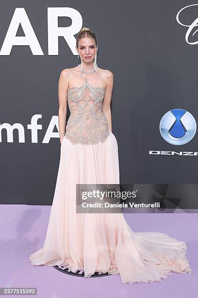 Leonie Hanne attends the amfAR Gala Cannes 2026 presented by Chopard at Hotel du Cap-Eden-Roc on May 21, 2026 in Cap d'Antibes, France.
