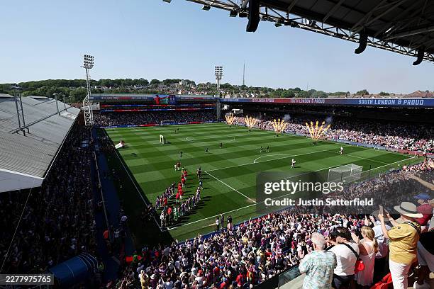 General view inside the stadium as players walk out onto the pitch prior to the Premier League match between Crystal Palace and Arsenal at Selhurst...