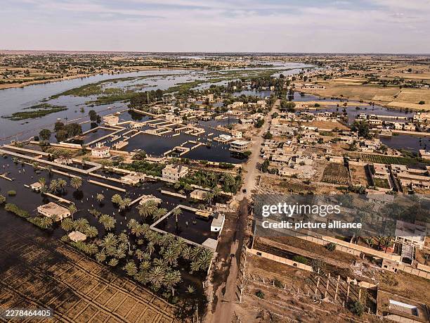 May 2026, Syria, Deir ez-Zur: An aerial view shows flooded areas along the Euphrates River in Deir ez-Zur after the river overflowed its banks....