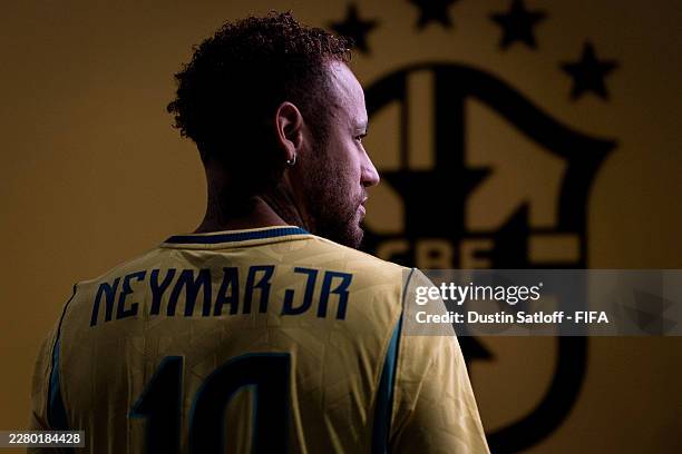 Neymar Rasmlari 2,402 Neymar Portrait Stock Photos, High-Res Pictures, and Images ...