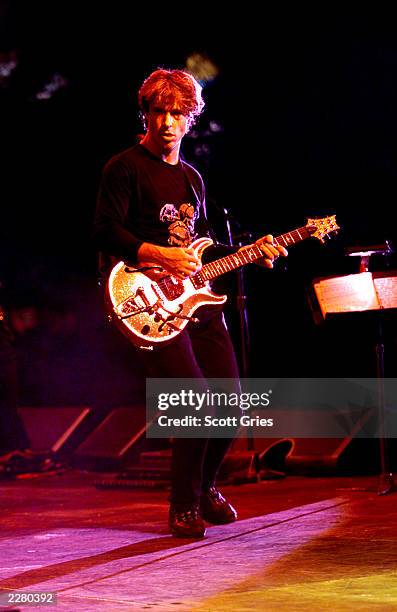 Collective Soul at the Music Midtown Festival in Atlanta, Georgia on May 6th, 2000. Photo; Scott Gries/ImageDirect
