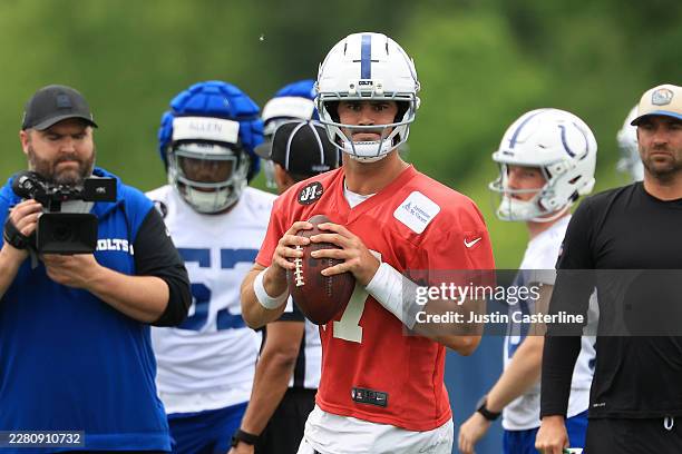 Daniel Jones of the Indianapolis Colts throws a pass during the Indianapolis Colts OTA Offseason Workouts at Indiana Farm Bureau Football Center on...
