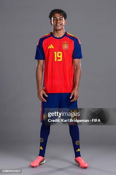 Lamine Yamal of Spain poses for a portrait during the official FIFA World Cup 2026 portrait session on June 09, 2026 in Chattanooga, Tennessee.