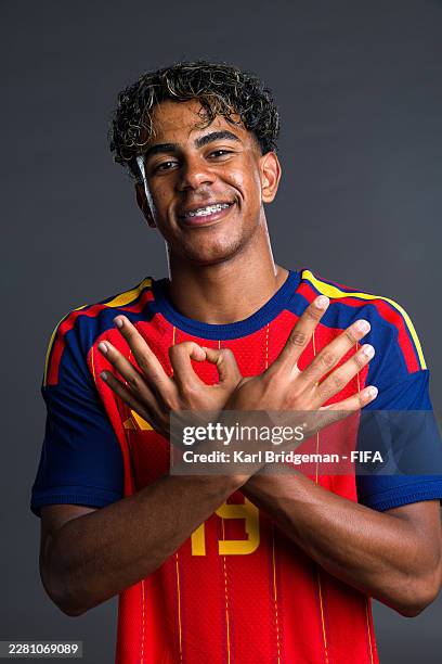 Lamine Yamal of Spain poses for a portrait during the official FIFA World Cup 2026 portrait session on June 09, 2026 in Chattanooga, Tennessee.