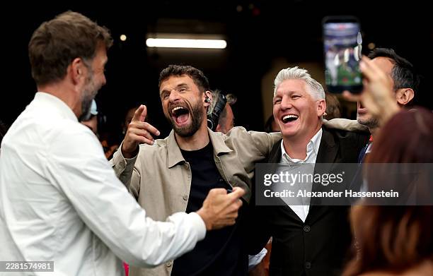 Jurgen Klopp, Thomas Muller and Bastian Schweinsteiger interact during the FIFA World Cup 2026 Group E match between Germany and Curacao at Houston...