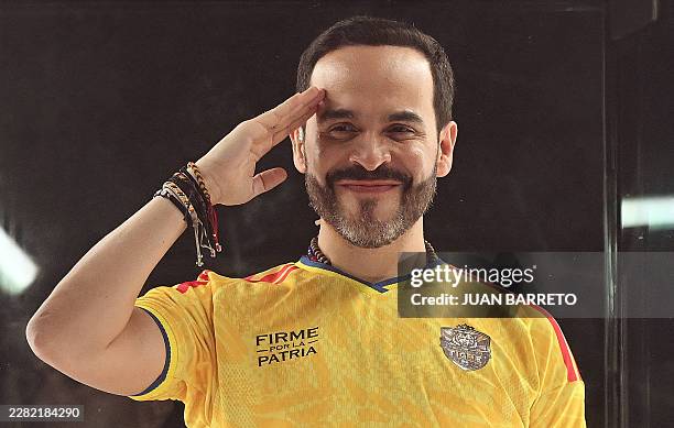 Colombia's presidential candidate for the Defensores de la Patria movement, Abelardo de la Espriella, speaks to supporters from behind a bullet-proof...
