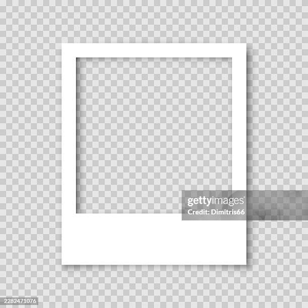 ilustrações de stock, clip art, desenhos animados e ícones de polaroid frame on transparent background - transferência de impressão instantânea