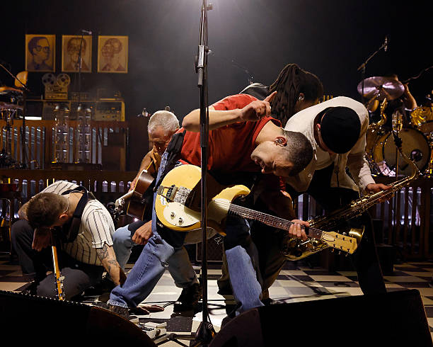 Mike Riddleburger 117 Zem Audu Photos & High Res Pictures - Getty Images