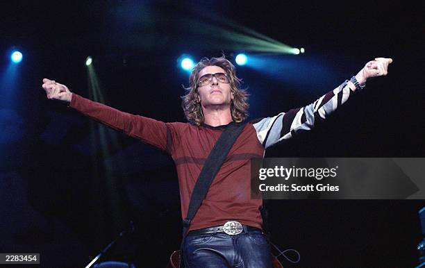 Singer Ed Roland 1,778 Collective Soul Photos Stock Photos, High-Res Pictures, and ...