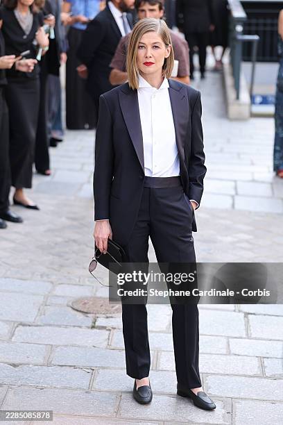 Rosamund Pike attends the Giorgio Armani Privé Haute Couture Fall/Winter 2026/2027 show as part of Paris Fashion Week on July 07, 2026 in Paris,...
