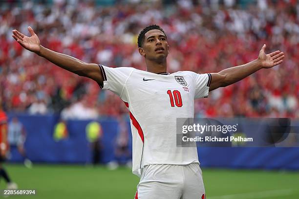 MIAMI GARDENS, FLORIDA Jude Bellingham of England celebrates scoring his team's second goal during the FIFA World Cup 2026 Quarter Final match...