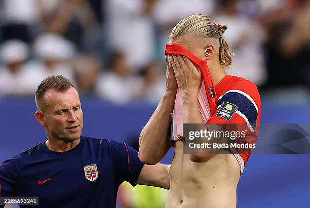 Erling Haaland of Norway reacts after the 1-2 loss during the FIFA World Cup 2026 Quarter Final match between Norway and England at Miami Stadium on...