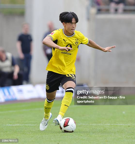 Rot-Weiß Oberhausen v Borussia Dortmund - Pre-Season Friendly Rot-Weiß Oberhausen v Borussia Dortmund - Pre-Season Friendly
