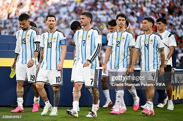 Lionel Messi and players of Argentina show dejection after the team's 0-1 defeat in the FIFA World Cup 2026 Final match between Spain and Argentina...