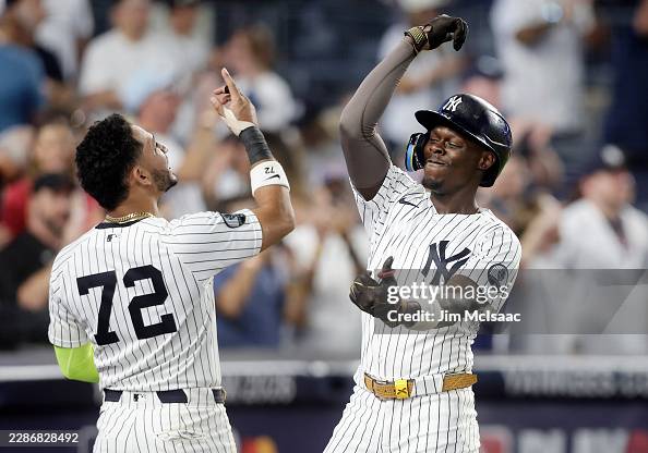 Los Angeles Dodgers v New York Yankees - Game Two Los Angeles Dodgers v New York Yankees - Game Two